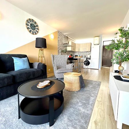 Stunning Lovely Flat With Pool And Strong Wi-Fi, 31 Арона Экстерьер фото